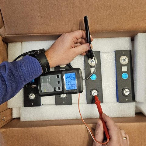 Акумулятор EVE LF100L, LiFePO4, 3,2 B, 100 Аг, grade a Прев'ю 1